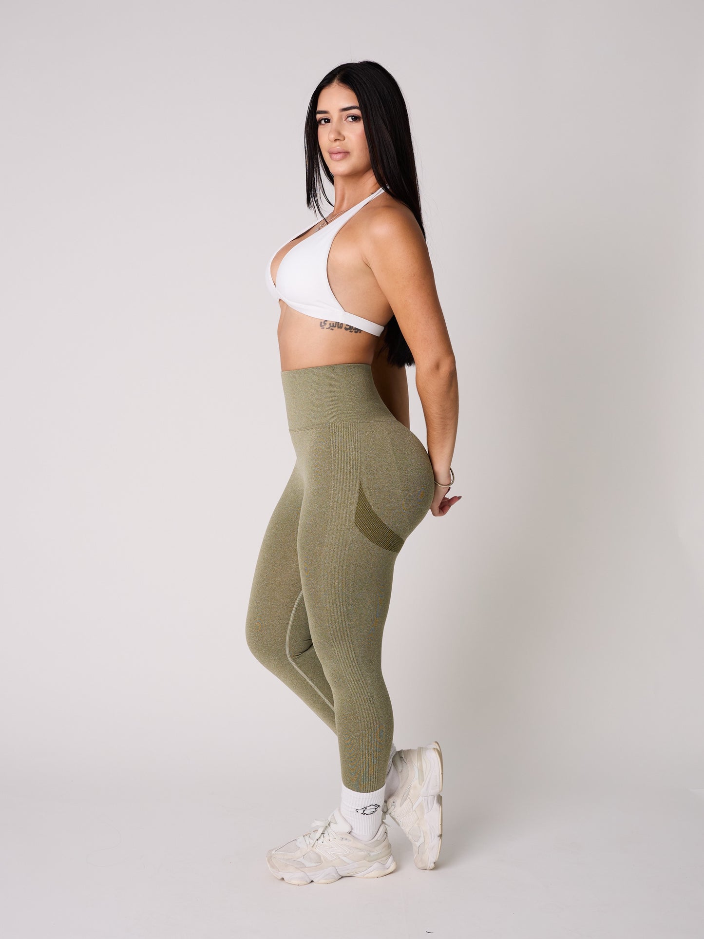 Silhouette Scrunch Leggings