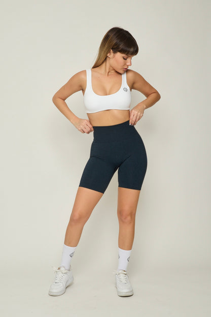Silhouette Scrunch Shorts